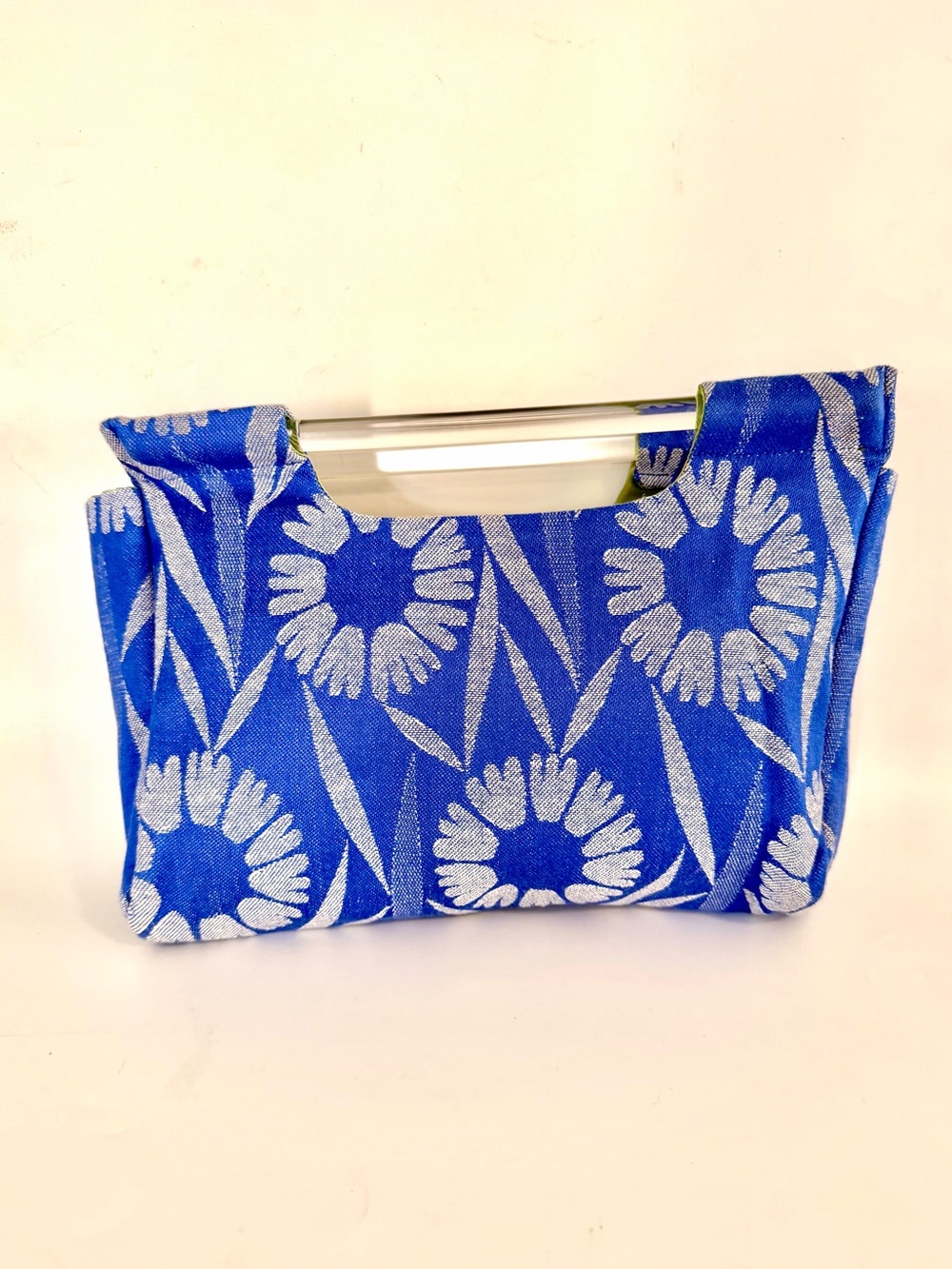 Vintage Artisan-Deisgner Floral Jacquard Tote with Lucite Handle